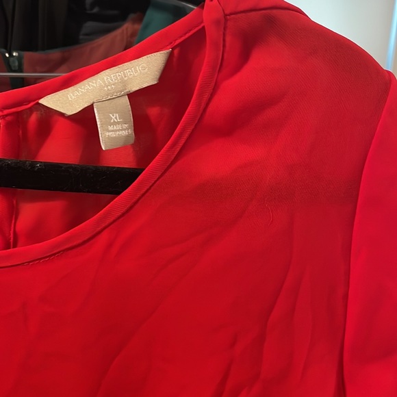 Banana Republic factory red work blouse XL - Picture 2 of 4